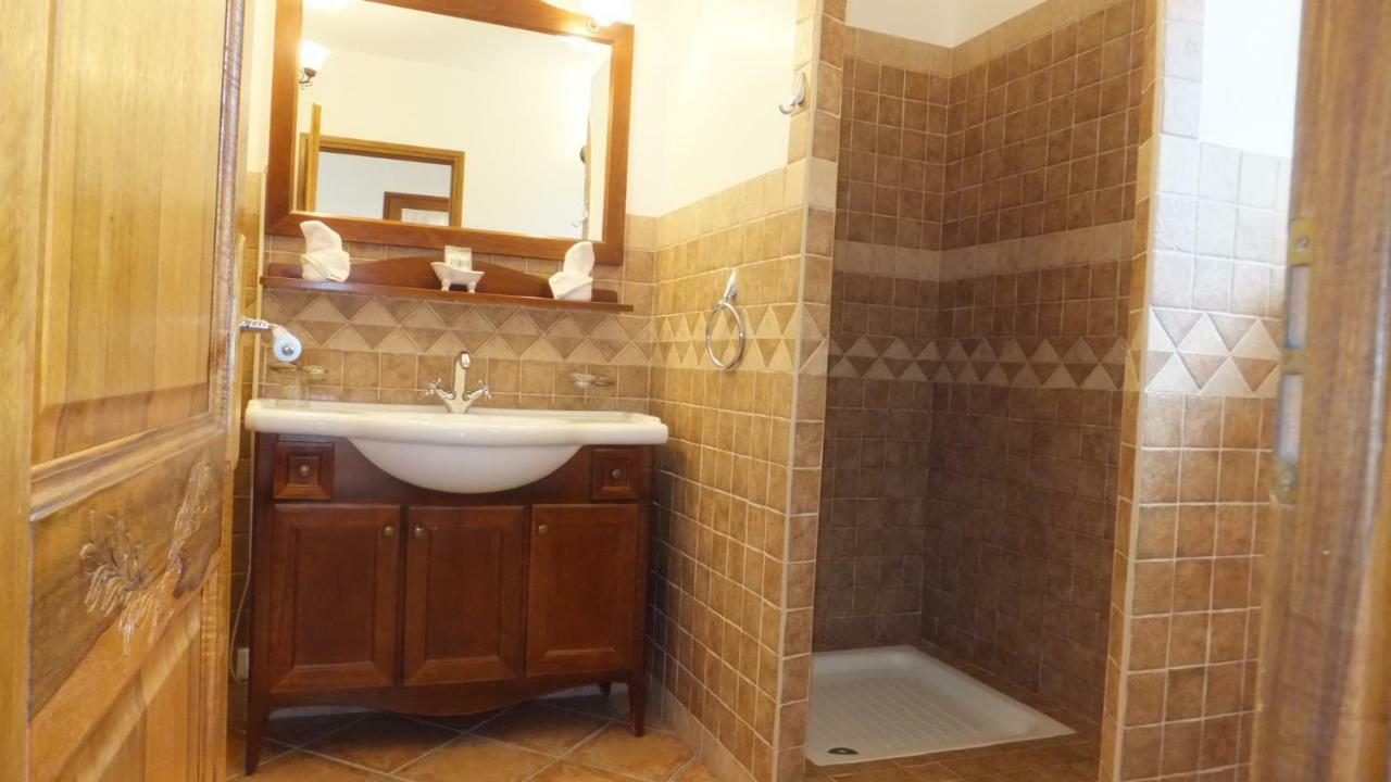 Les Chambres De L'Hote Antique Pietra Longa Salvini Zewnętrze zdjęcie