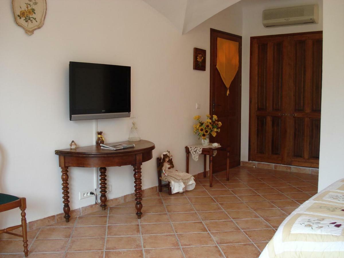 Les Chambres De L'Hote Antique Pietra Longa Salvini Zewnętrze zdjęcie